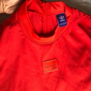 VINTAGE ADIAS EQUIPMENT TOP